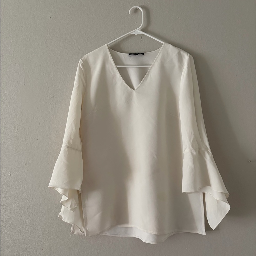 Lafayette 148 Woman’s Blouse Size S 100% Silk Ivory Flared Sleeve Flaw
